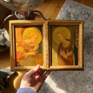 Vtg Wood Florentine-style diptych Annunciation by Fra Angelico PrayerBook Hinged